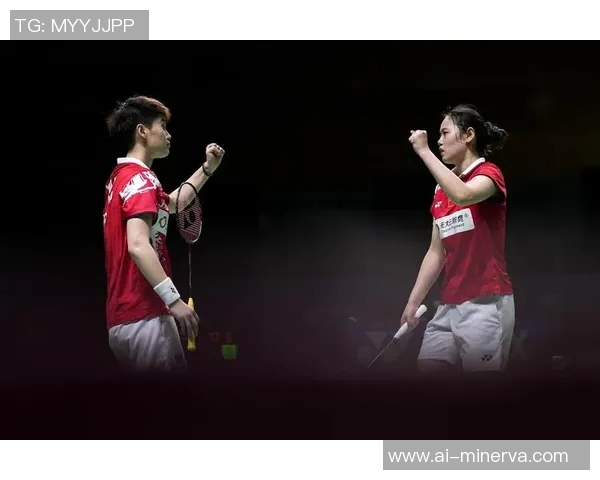 李汶妹郑雨携手出战争夺羽毛球赛场荣耀与胜利