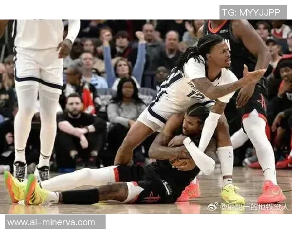 2005年火箭队与灰熊队激战回顾:经典对决中的精彩瞬间与战术分析 2005年火箭队与灰熊队激战回顾:经典对决中的精彩瞬间与战术分析